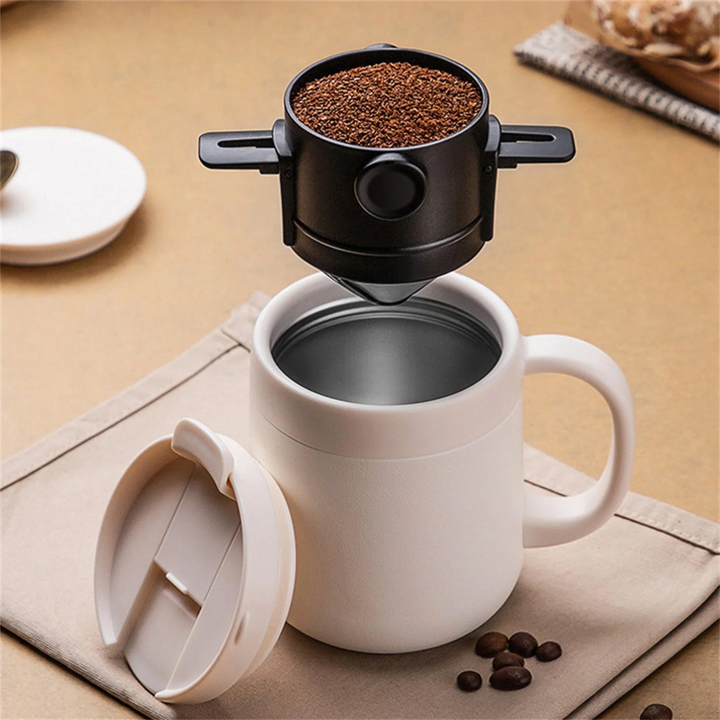 Kit Cafeteira Portátil Pour Over com Filtro Retrátil Inox e Caneca