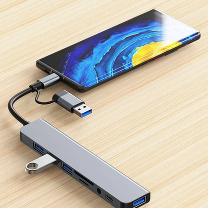Hub Docking Station 8 em 2 USB + Type-C com Entrada de Áudio 3.5mm e Leitor de Cartão