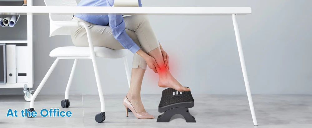Apoio de Pés Ergonômico de Alta Resistência – Suporte de Mesa com Rolos de Massagem (Suporta até 54 kg)