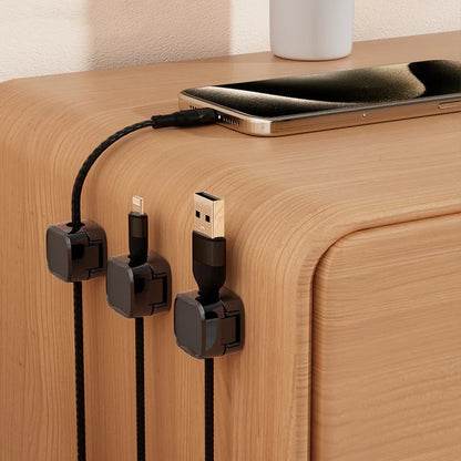 Organizador de Cabos Magnético Premium – Suporte Adesivo e Gerenciador de Fios para Mesa e Carro