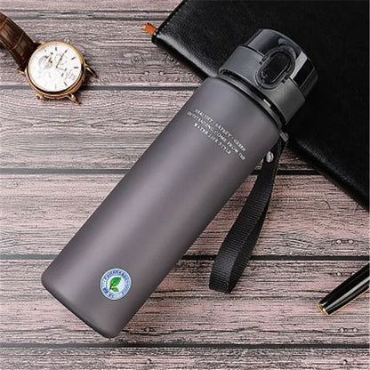 Garrafa Esportiva Fantia Portátil Livre de BPA Antivazamento (400ml / 560ml)