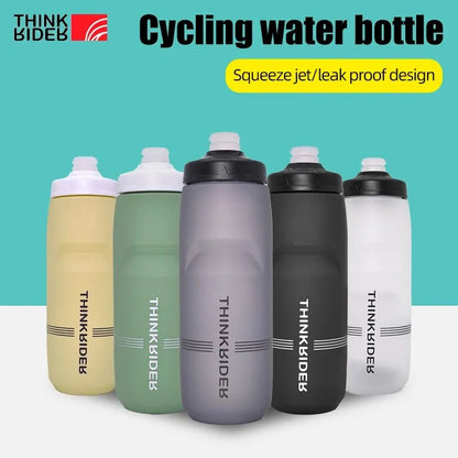 Caramanhola Squeeze ThinkRider em Polipropileno PP5 com Válvula Squeeze Jet e Protetor Contra Poeira (620ml / 750ml)