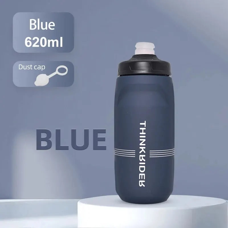 Caramanhola Squeeze ThinkRider em Polipropileno PP5 com Válvula Squeeze Jet e Protetor Contra Poeira (620ml / 750ml)