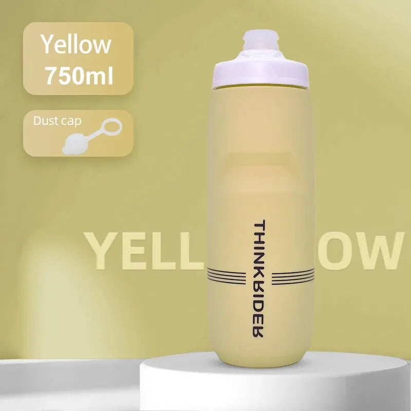 Caramanhola Squeeze ThinkRider em Polipropileno PP5 com Válvula Squeeze Jet e Protetor Contra Poeira (620ml / 750ml)