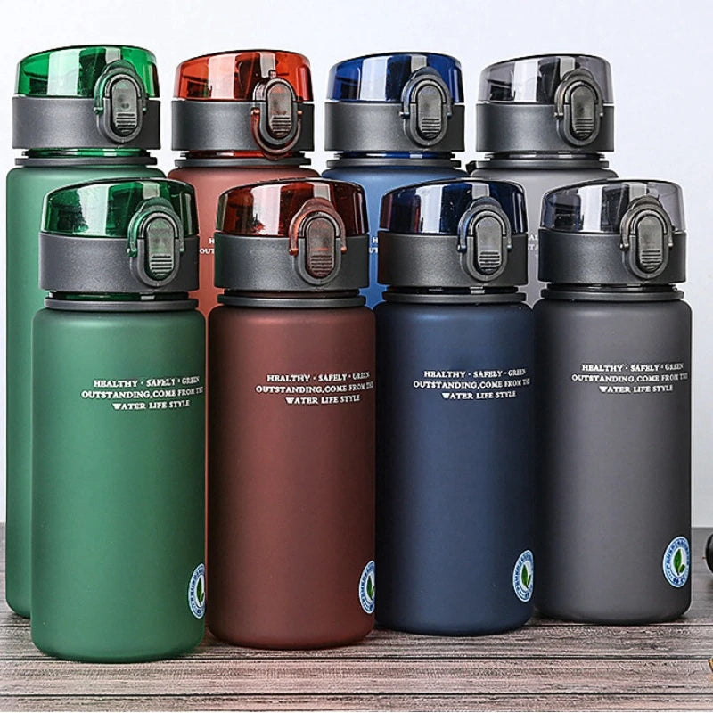 Garrafa Esportiva Fantia Portátil Livre de BPA Antivazamento (400ml / 560ml)