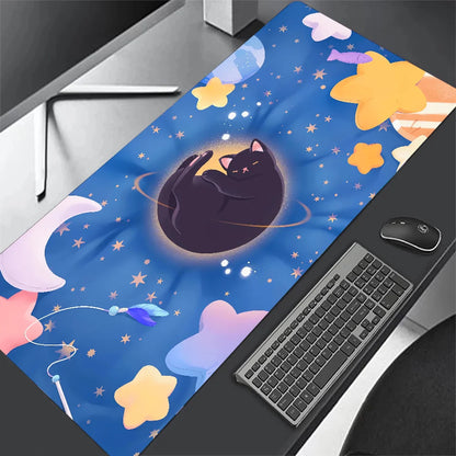 Tapete de teclado Black Cat Clouds com entrega rápida, trava de borda, extenso, kawaii, rosa e roxo, para proteção de mesa de escritório, tamanho XXL.